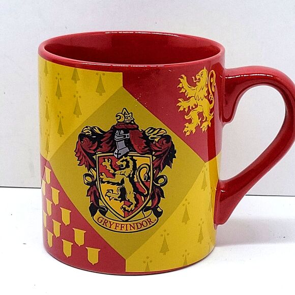 Harry Potter Coffee Mug Gryffindor House Crest  Cup Ceramic 14oz - Picture 11 of 12